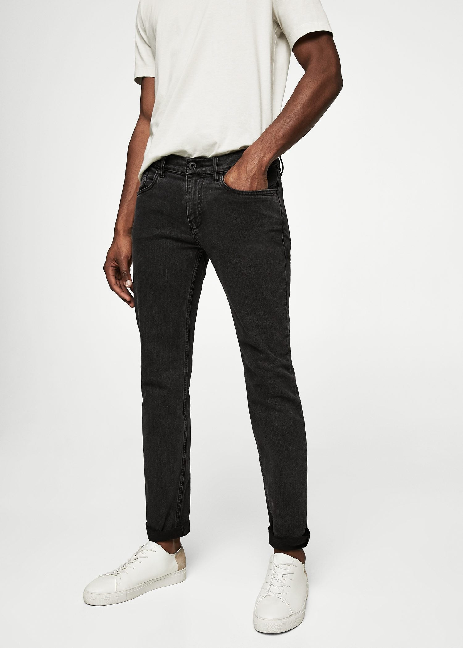 Slim-fit light wash Jan jeans